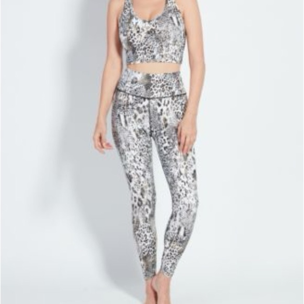 Kensie Leopard Print Workout Set - image 4